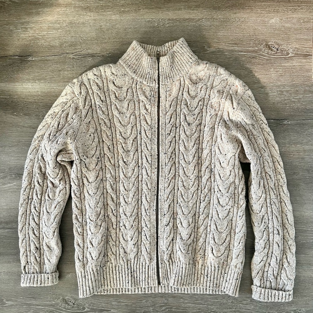 NWOT Banana Republic wool blend cable zip up sweater - Medium